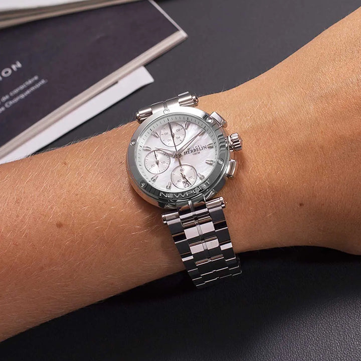 Herbelin jubileumsur til dame